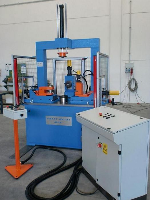 Maquinas para cortar y bordonar Ø700